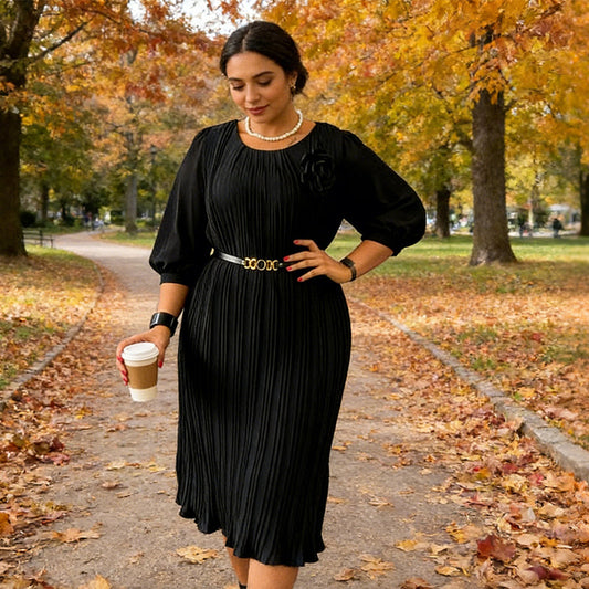 Дамска рокля с 3/4 ръкави, плисирана, с колан