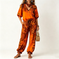 ✨ Комплект Boho Vintage от две части – Топ с V-образно деколте и панталони с етнически принт, елегантен и удобен 🌿